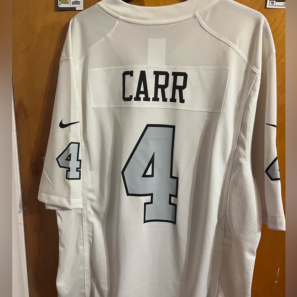 Las Vegas Raiders Derek Carr Jersey, Men’s Large (NEVER WORN)